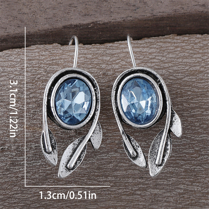 Women's Fashion Retro Minimalist Oval Leaf Earrings