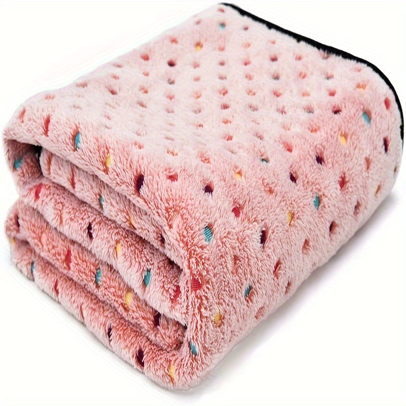 1-Pack Polyester Coral Flannel Pet Blanket for Dogs & Cats, Soft & Cozy Dog Bed Cushion, Machine Washable, Fits All Sizes from Small to Large, Perfect for Home or Travel