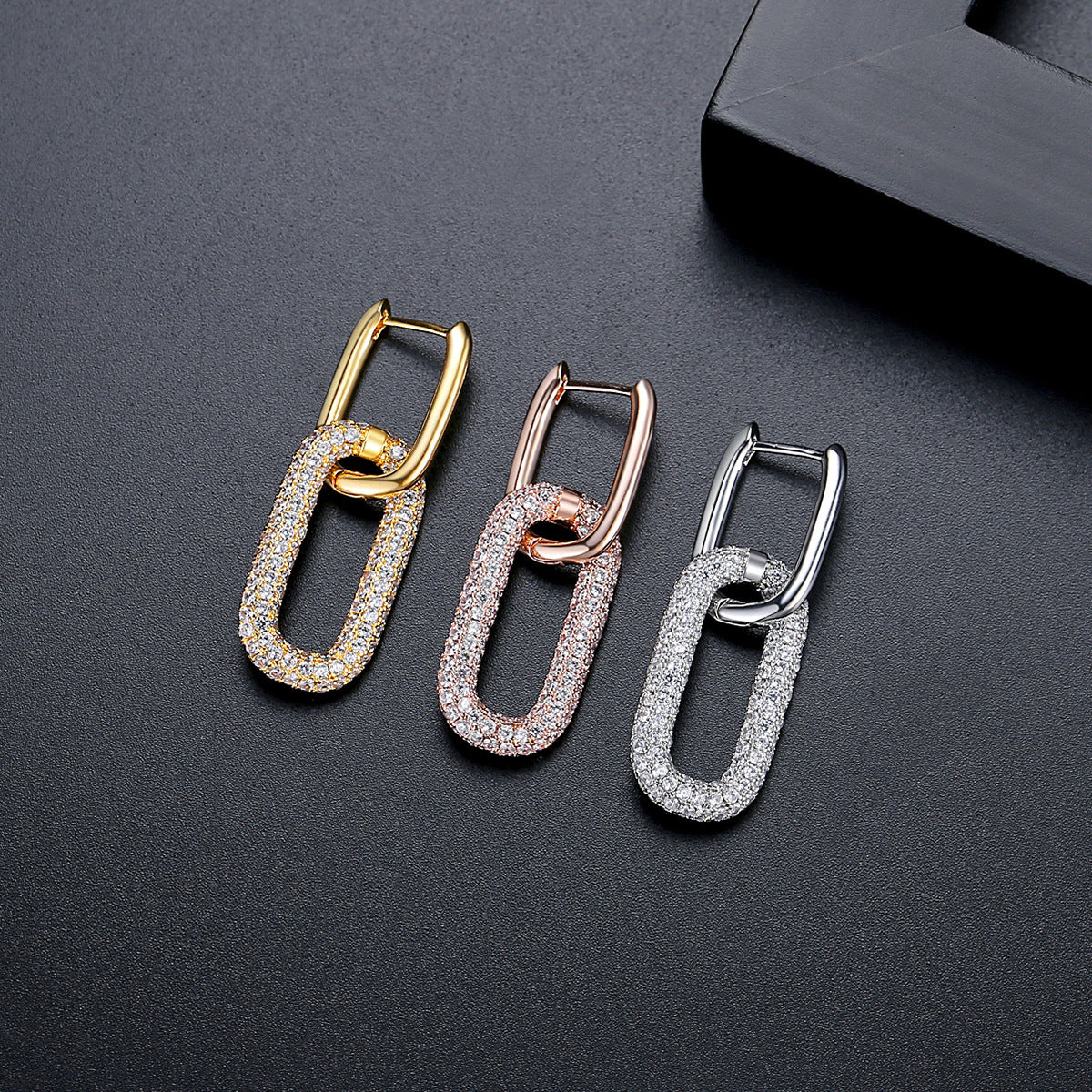 Jinse Light Luxury Ear Clips, Fashionable And Stylish, European And American Style, Unique For Women