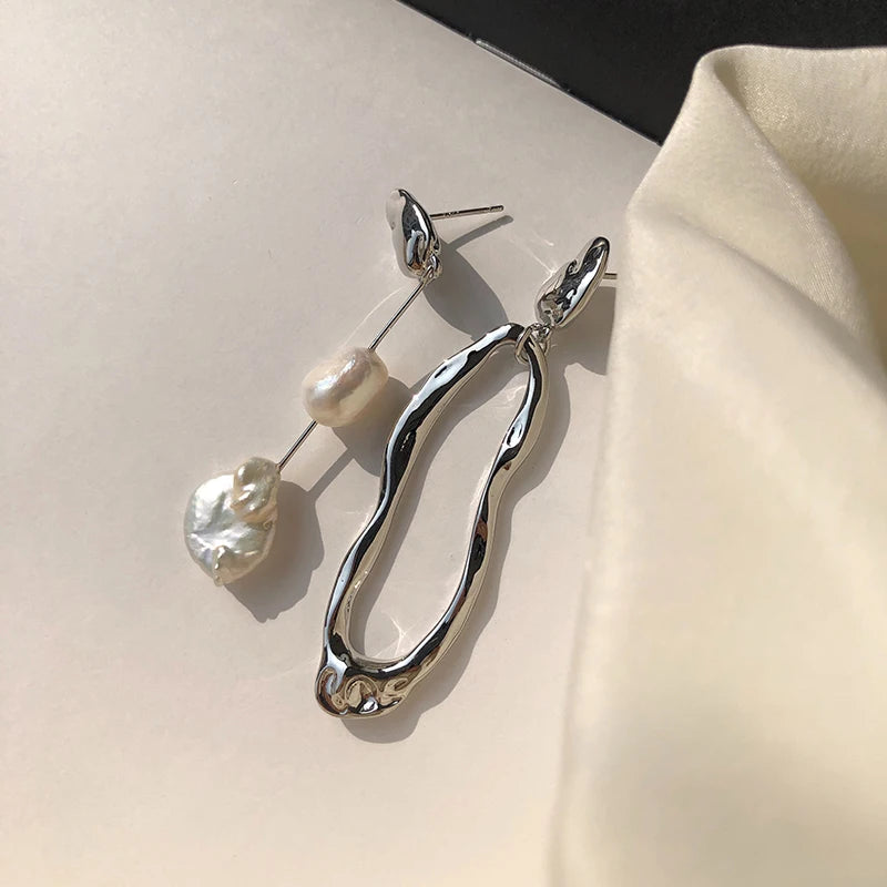 New Elegant Asymmetric Earring Freshwater Pearl Metallic Exaggerated Long Stud Earring