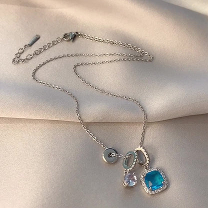 Women's Super Shiny Blue Zircon Necklace Niche High-end Clavicle Chain