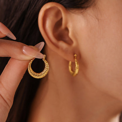 French-style Instagram-worthy Polka-dot C-shaped All-matching Earrings