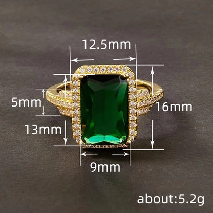 Elegant And Luxurious Ring With A Stylish