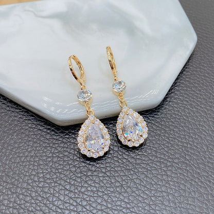 Incredibly Charming Diamond-studded Teardrop Crystal Earrings