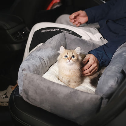 Car Seat for Cats and Small Dogs - Soft Gray Pet Carrier with Adjustable Straps, Ergonomic Design for Safe Travel, Secure Fit for Vehicles, Pet Carrier Seat, Vehicle Pet Rest, Comfortable Pet Seat, Secure Pet Rest