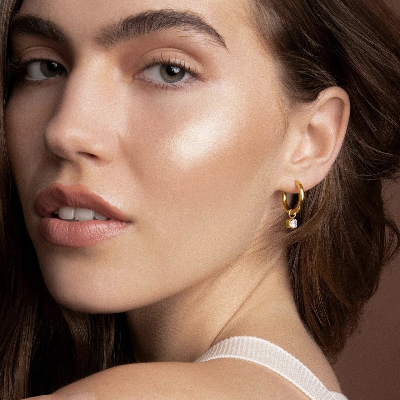 Titanium Steel Micro-Earrings pave With A Unique Delicate Design