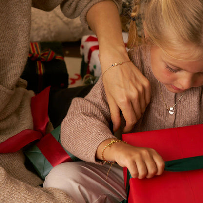 Customized Stainless Steel Heart-shaped Letter Bracelet