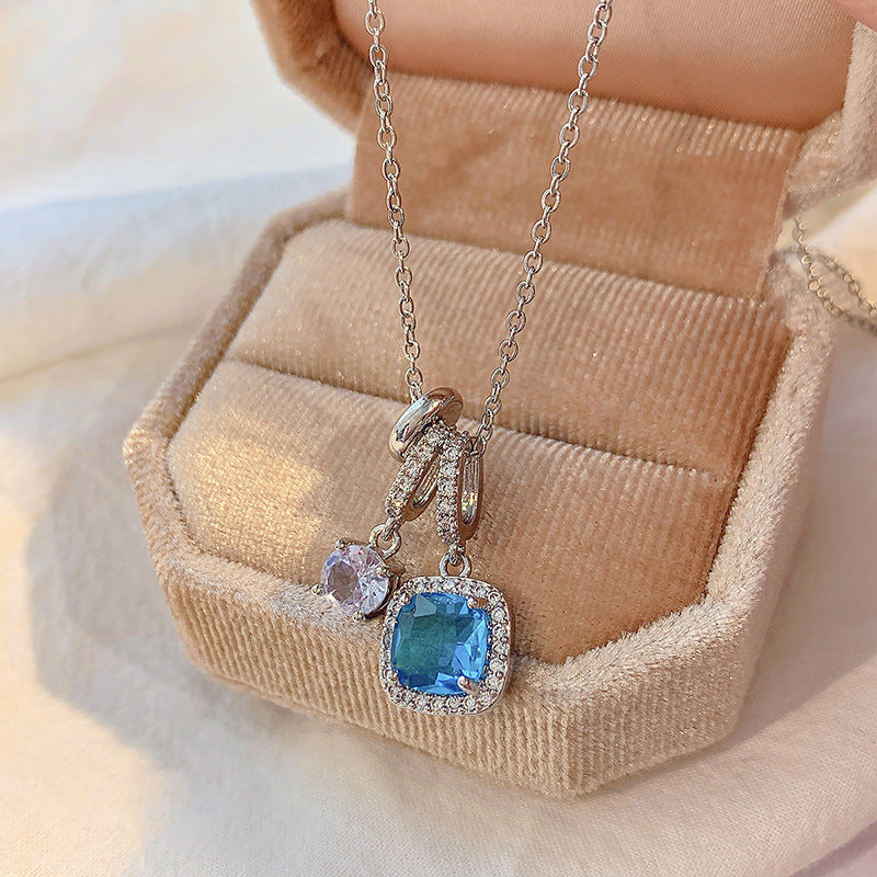 Women's Super Shiny Blue Zircon Necklace Niche High-end Clavicle Chain